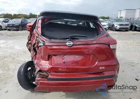 2022 Nissan Kicks Sr из США, поврежденный, VIN 3N1CP5DV8NL520925